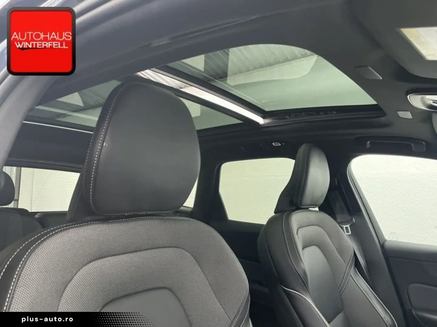 VOLVO XC60 T6 AWD PLUS DARK PANO MEMO 360 H K STANDHZG