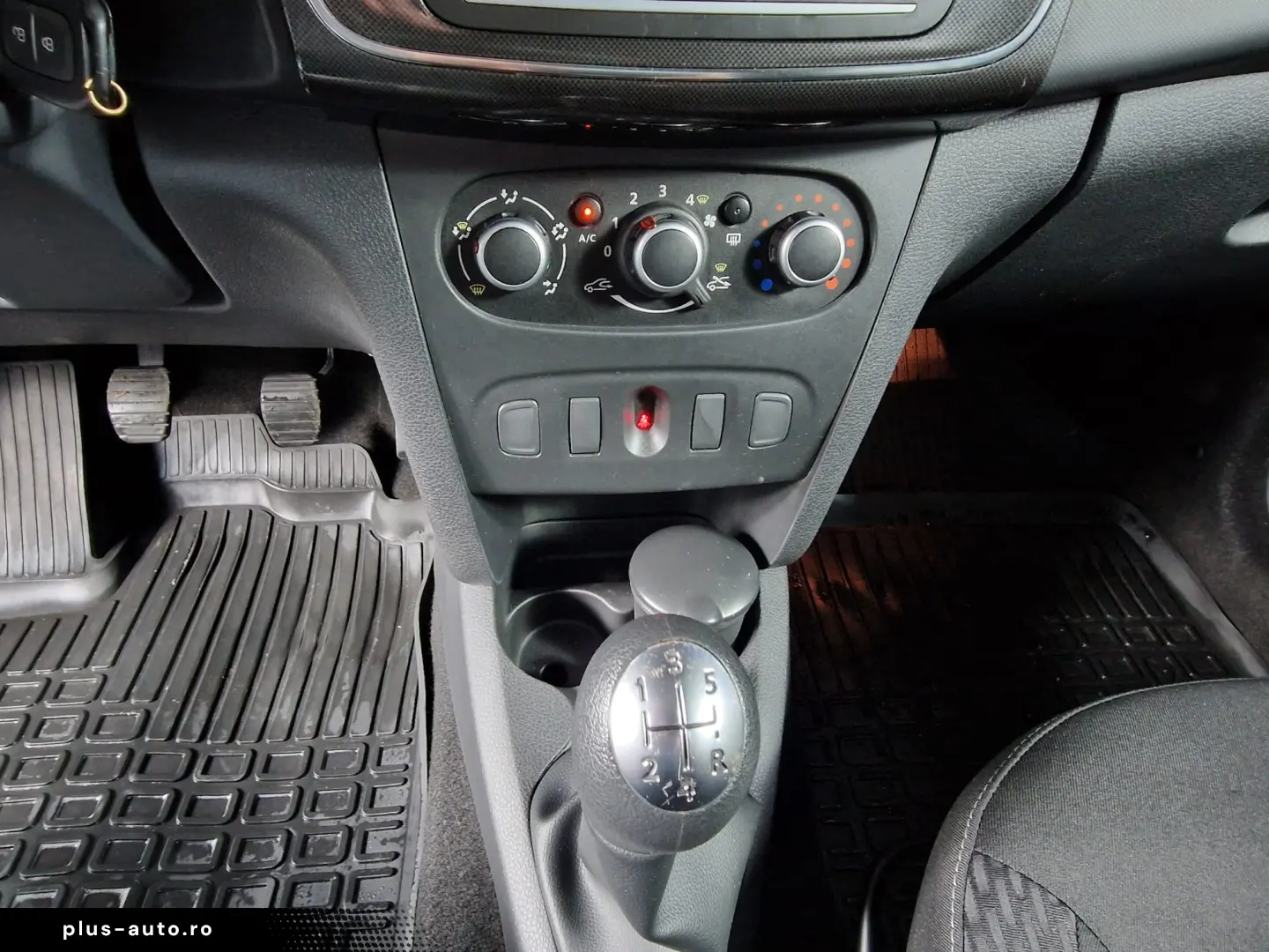 DACIA LOGAN LAUREATE 1.5DCI 95CP 2020