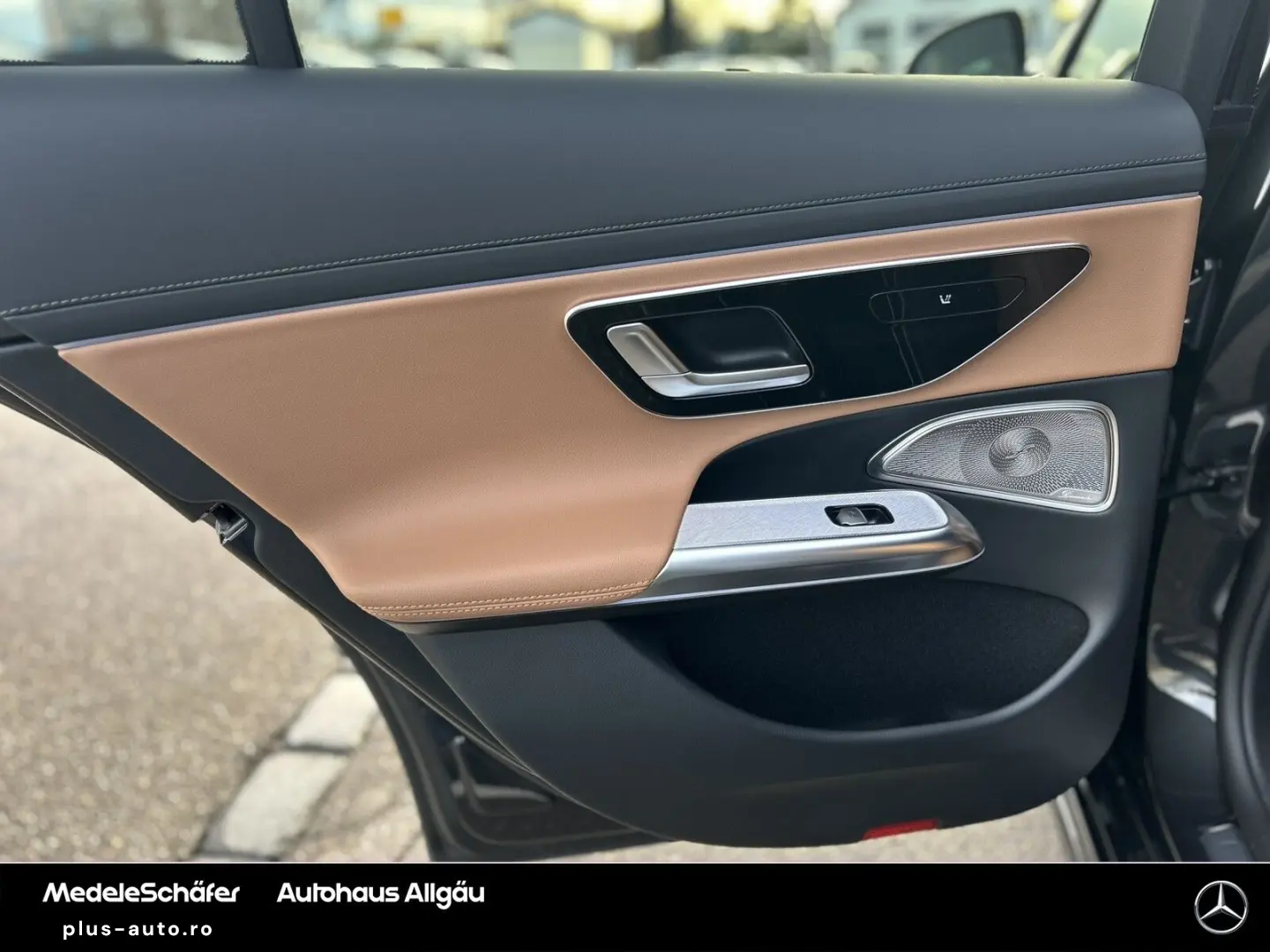 MERCEDES-BENZ E 450 d T 4M AMG Night Airmatic PanoSD AHK 360