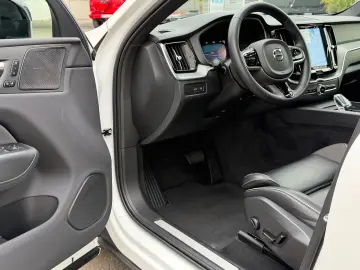 VOLVO XC60 T6 Hybrid Ultimate Dark 1Hd Unfallfrei TOP!