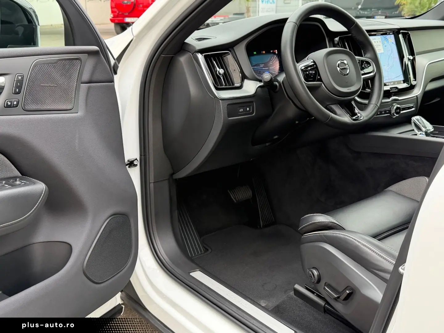 VOLVO XC60 T6 Hybrid Ultimate Dark 1Hd Unfallfrei TOP!