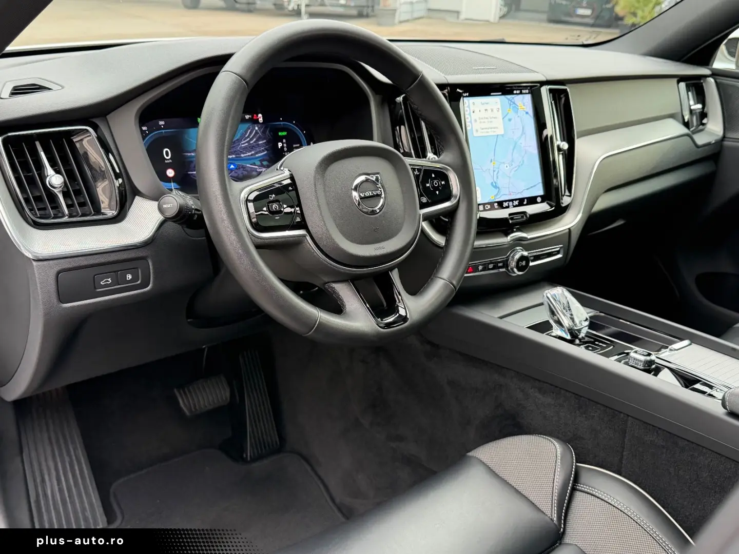 VOLVO XC60 T6 Hybrid Ultimate Dark 1Hd Unfallfrei TOP!