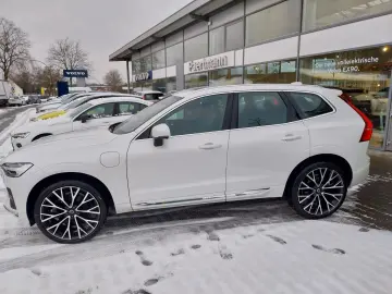 VOLVO XC60 Inscription Expr. ACC  Recharge Plug-In Hyb