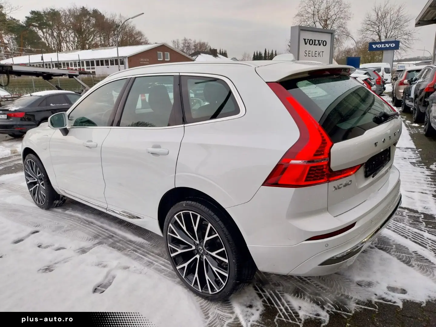 VOLVO XC60 Inscription Expr. ACC  Recharge Plug-In Hyb