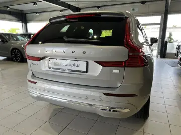 VOLVO XC60 T6 Plus Bright Recharge AWD Tailored Wool