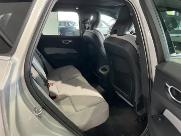 VOLVO XC60 T6 Plus Bright Recharge AWD Tailored Wool