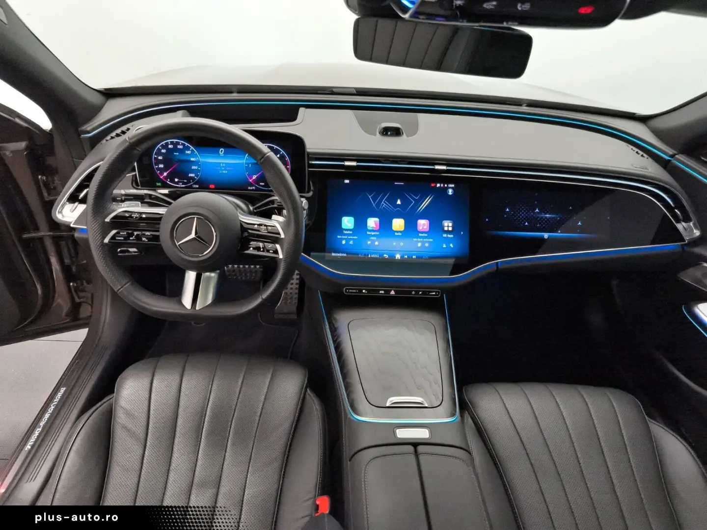 MERCEDES-BENZ E 220 d AMG Prem Plus Pano Distr SuperScreen