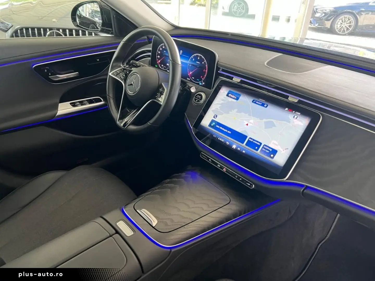 MERCEDES-BENZ E 220 T d Avantgarde Distronic Pano AHK 19Zoll