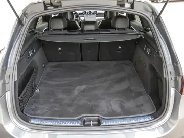 MERCEDES-BENZ GLC 200 4M AMG