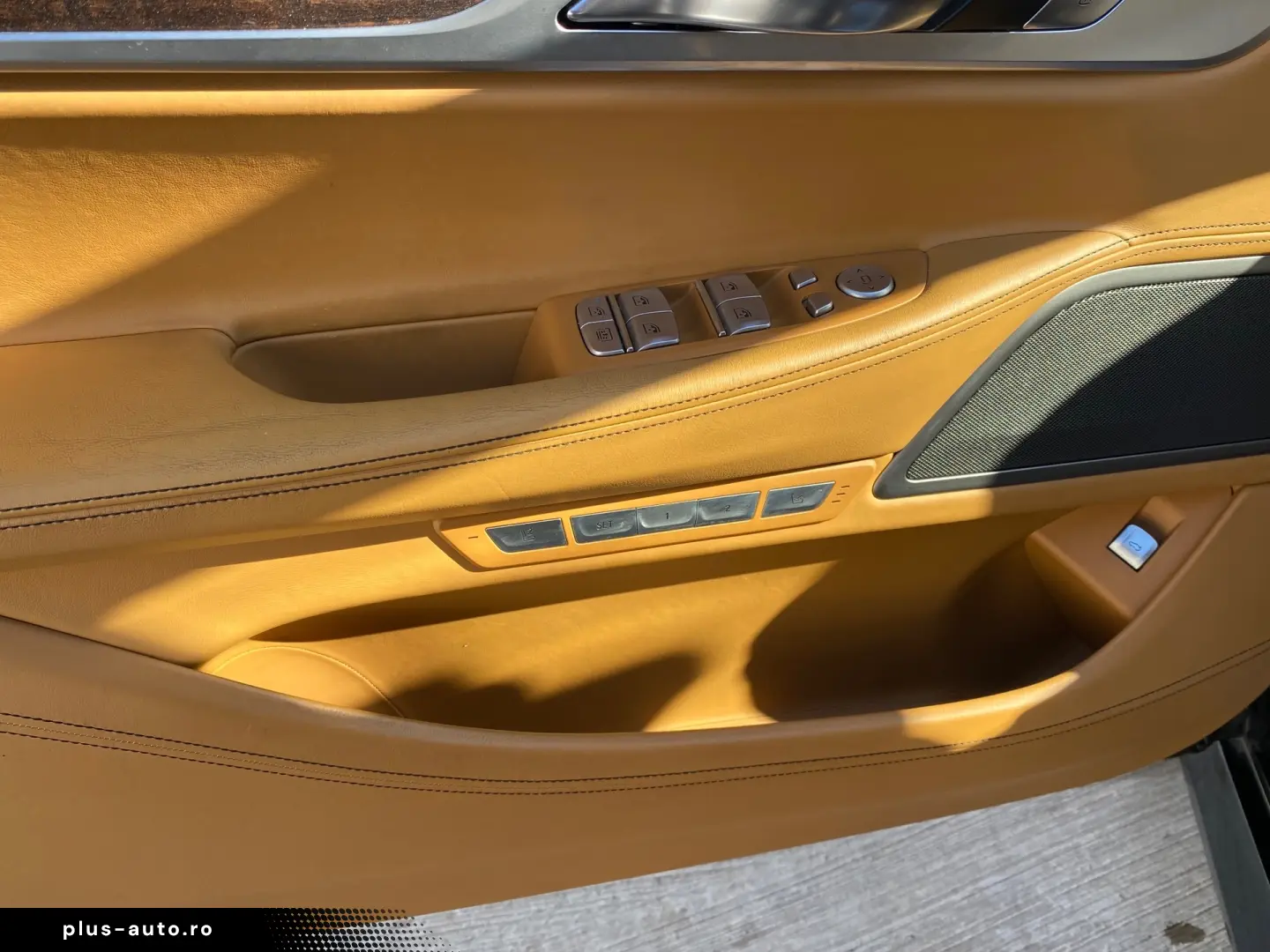 BMW Seria 7 740d xDrive Edition Exclusive