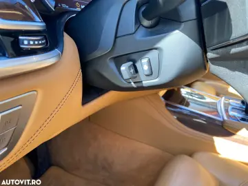 BMW Seria 7 740d xDrive Edition Exclusive