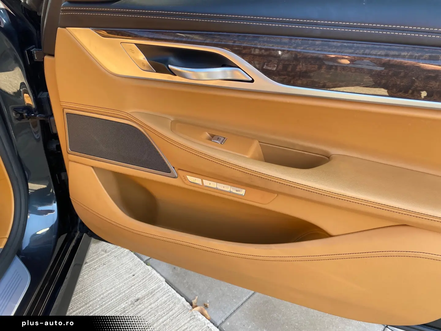 BMW Seria 7 740d xDrive Edition Exclusive