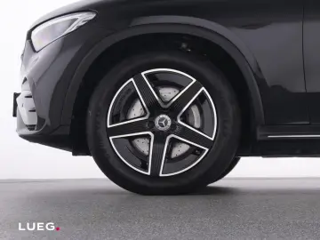 MERCEDES-BENZ GLC 220 d 4M AMG