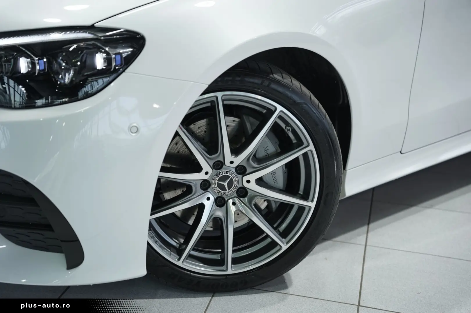 MERCEDES-BENZ E 200 Coupé 4M AMG Line 1H  Pano LUFT &hellip;