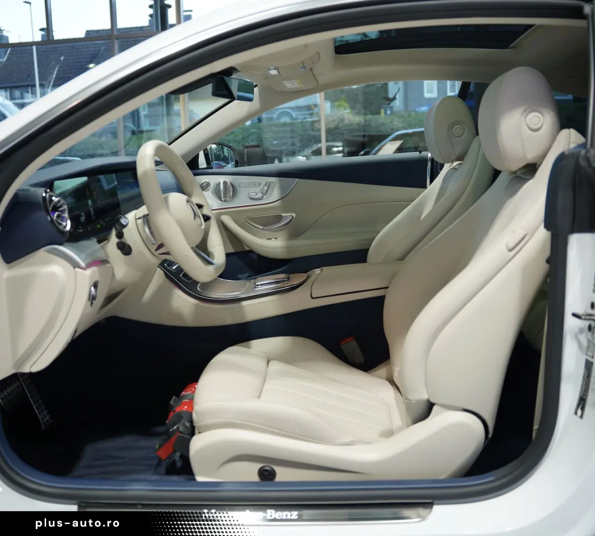 MERCEDES-BENZ E 200 Coupé 4M AMG Line 1H  Pano LUFT &hellip;