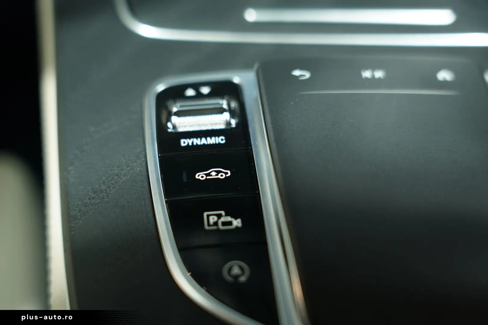 MERCEDES-BENZ E 200 Coupé 4M AMG Line 1H  Pano LUFT &hellip;