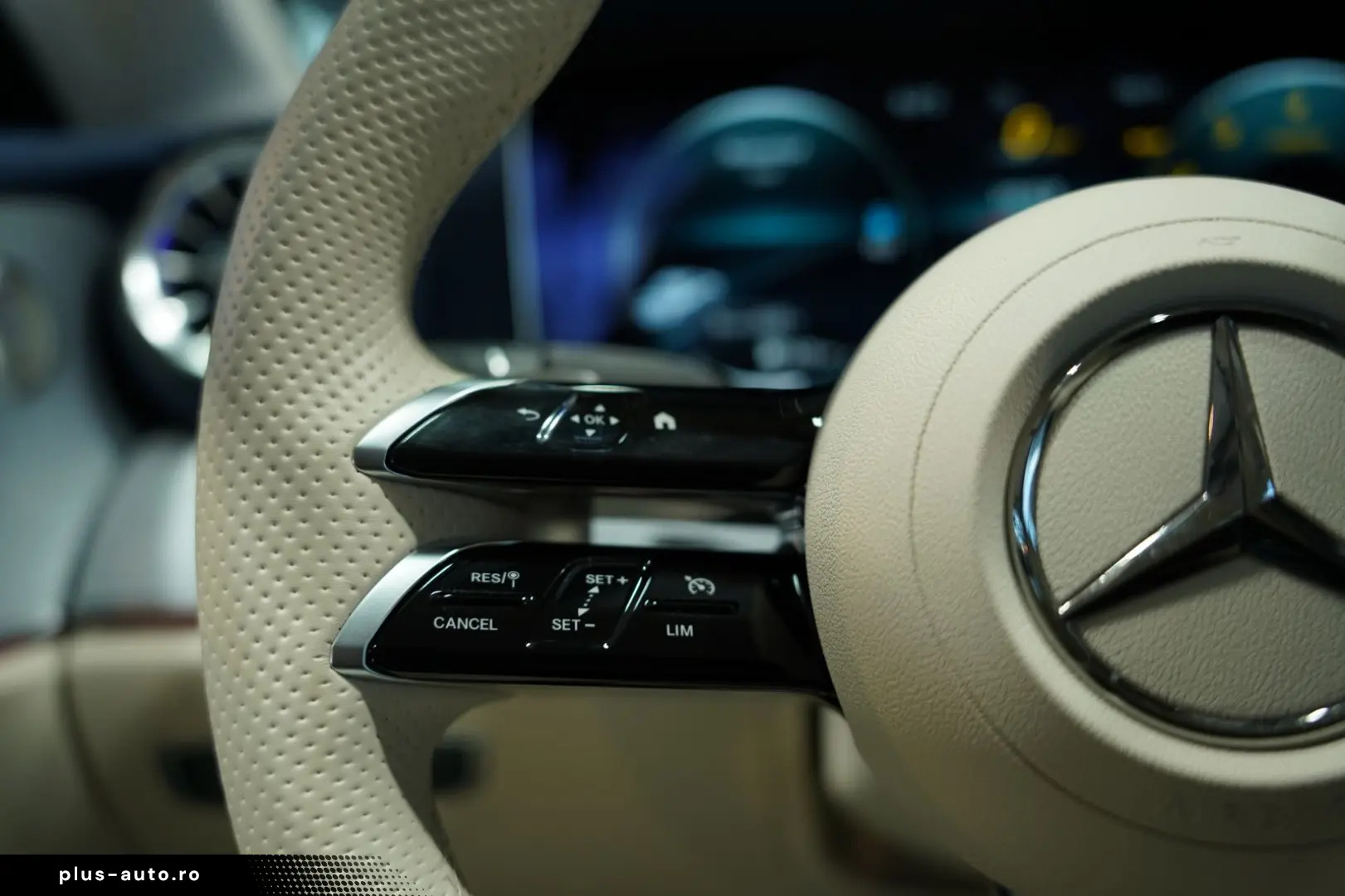 MERCEDES-BENZ E 200 Coupé 4M AMG Line 1H  Pano LUFT &hellip;