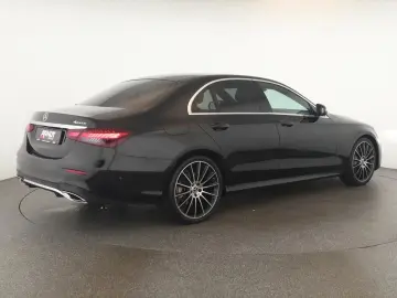 MERCEDES-BENZ E 400 d 4M 9G AMG LED Pano Widescreen &hellip;