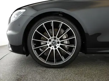 MERCEDES-BENZ E 400 d 4M 9G AMG LED Pano Widescreen &hellip;