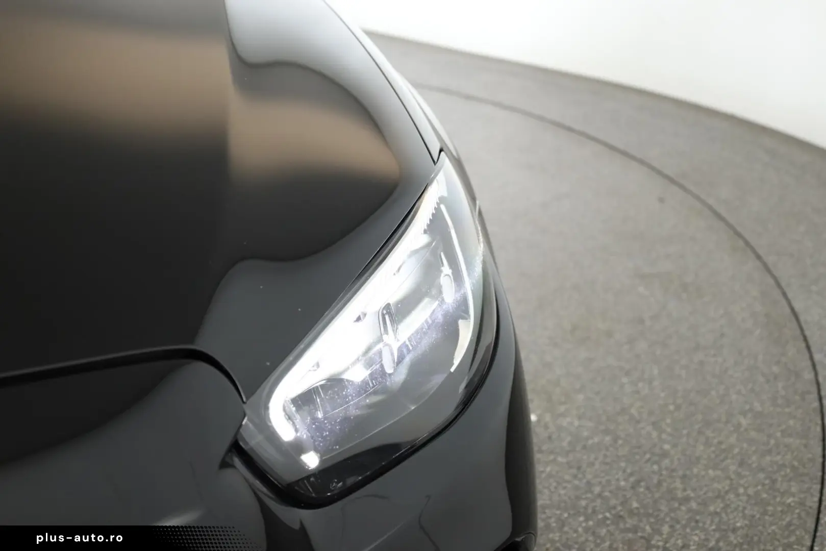 MERCEDES-BENZ E 400 d 4M 9G AMG LED Pano Widescreen &hellip;