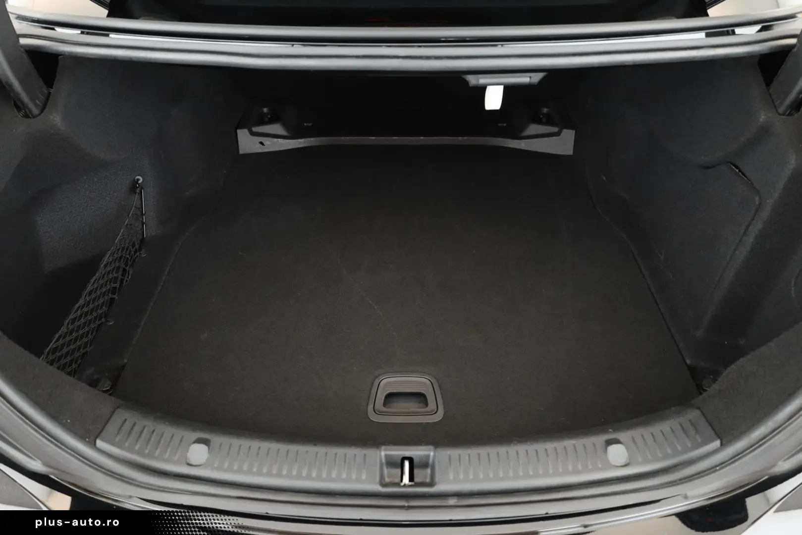 MERCEDES-BENZ E 400 d 4M 9G AMG LED Pano Widescreen &hellip;