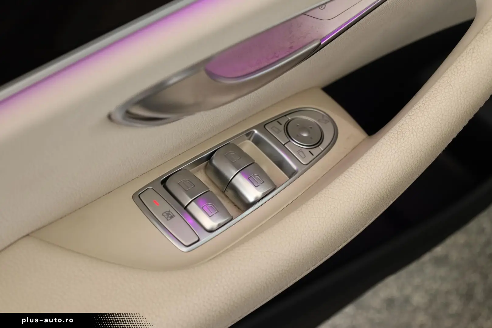 MERCEDES-BENZ E 400 d 4M 9G AMG LED Pano Widescreen &hellip;