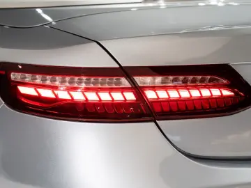 MERCEDES-BENZ E 300 Cabrio AMG-LINE NAVI LED KEYLESS&hellip;