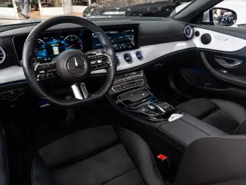 MERCEDES-BENZ E 300 Cabrio AMG-LINE NAVI LED KEYLESS&hellip;