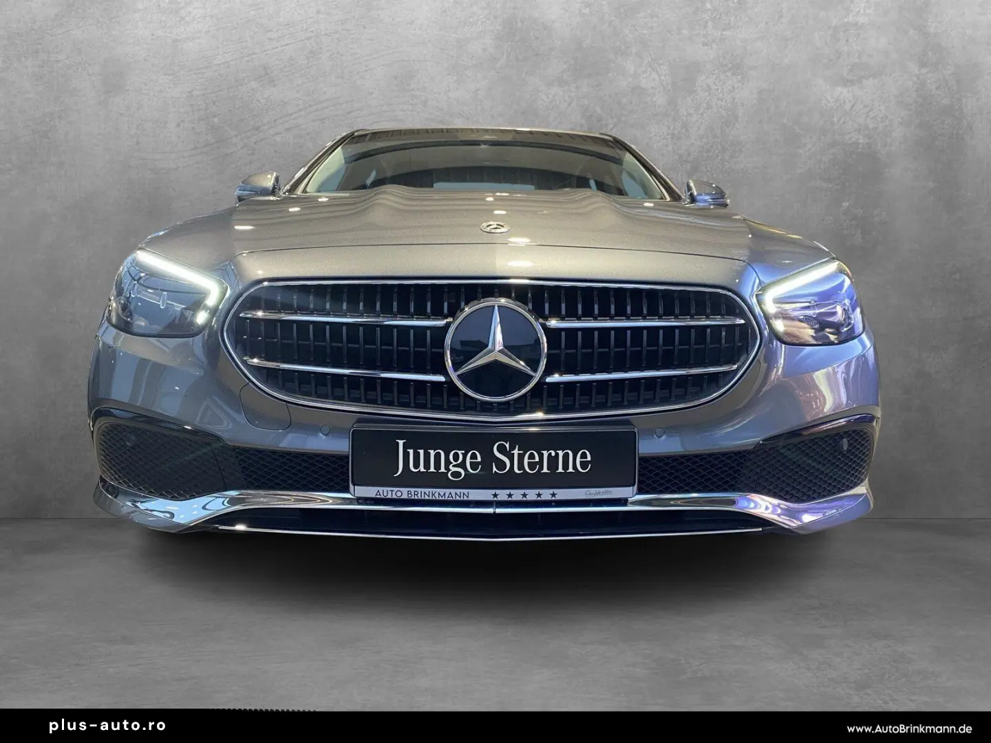 MERCEDES-BENZ E 200 d Limousine AHK KAMERA MBUX LED