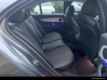 MERCEDES-BENZ E 200 d Limousine AHK KAMERA MBUX LED