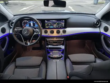 MERCEDES-BENZ E 200 d Limousine AHK KAMERA MBUX LED