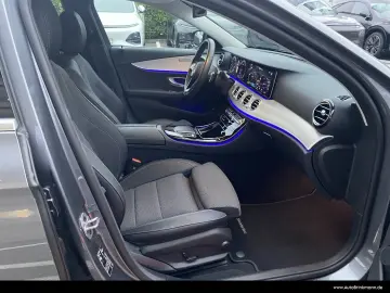 MERCEDES-BENZ E 200 d Limousine AHK KAMERA MBUX LED