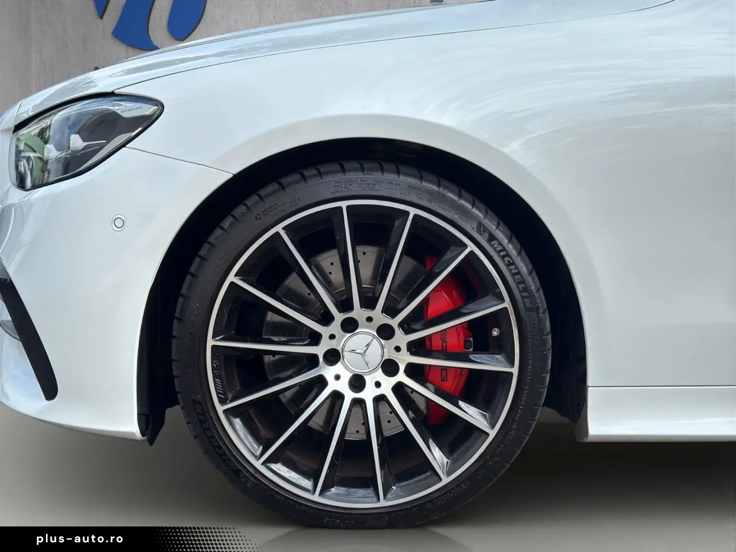 MERCEDES-BENZ E 53 AMG 4M LED PerfAbgas Pano HUD 360&hellip;