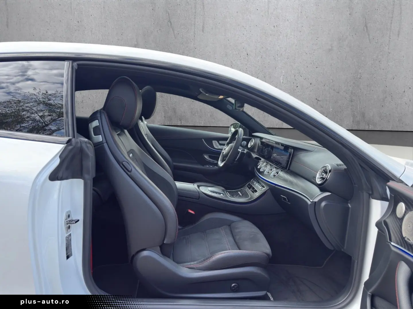 MERCEDES-BENZ E 53 AMG 4M LED PerfAbgas Pano HUD 360&hellip;