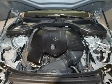 MERCEDES-BENZ GLC 200 4M AMG