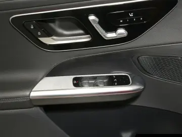 MERCEDES-BENZ GLC 200 4M AMG