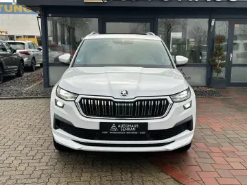SKODA Kodiaq 2.0 TDI DSG 4x4 L&K STANDH PANO AHK 360