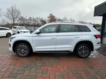 SKODA Kodiaq 2.0 TDI DSG 4x4 L&K STANDH PANO AHK 360