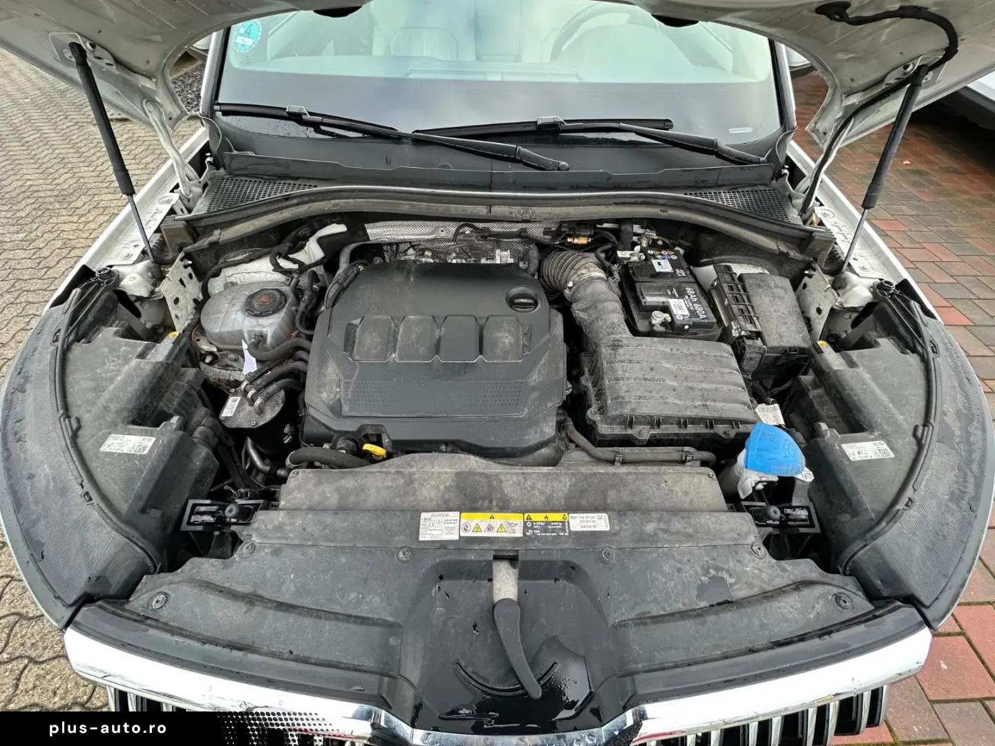 SKODA Kodiaq 2.0 TDI DSG 4x4 L&K STANDH PANO AHK 360