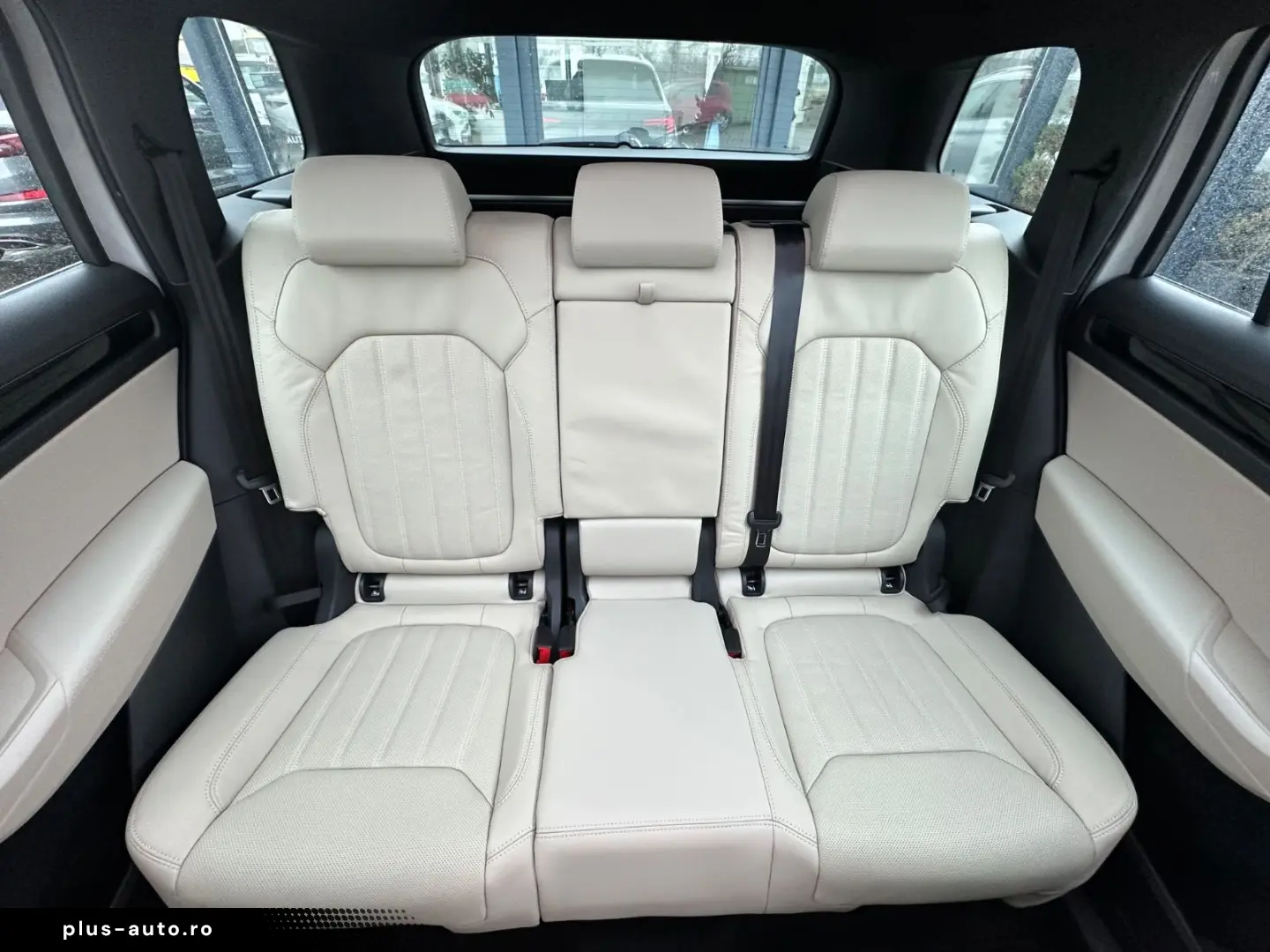 SKODA Kodiaq 2.0 TDI DSG 4x4 L&K STANDH PANO AHK 360