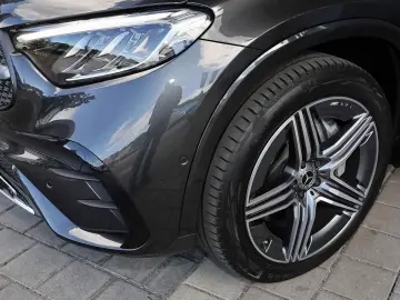 MERCEDES-BENZ GLC 200 4M AMG