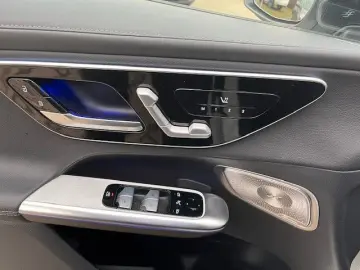 MERCEDES-BENZ GLC 220 d 4Matic