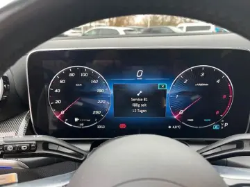 MERCEDES-BENZ GLC 220 d 4Matic