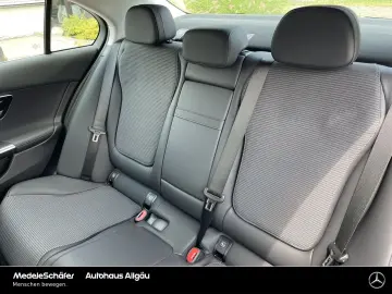 MERCEDES-BENZ C 180 Avantgarde 18  Distronic SHD D-Light 360