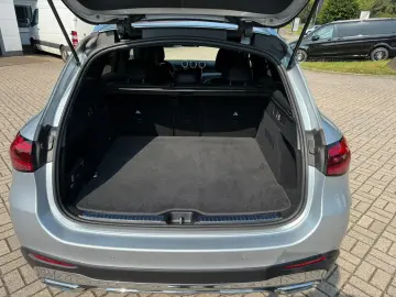 MERCEDES-BENZ GLC 200 4M AMG LINE