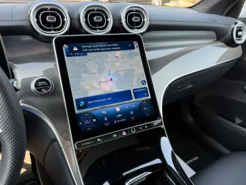 MERCEDES-BENZ GLC 200 4M AMG LINE