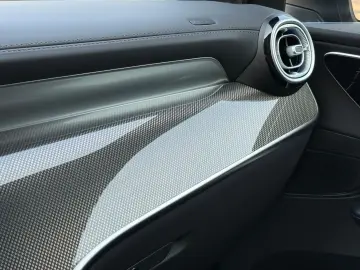 MERCEDES-BENZ GLC 200 4M AMG LINE