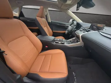 LEXUS NX 300 h E-Four Luxury  HUD PANO 360