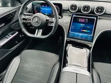 MERCEDES-BENZ C 300 e 9G-Tronic AMG Line Panorama
