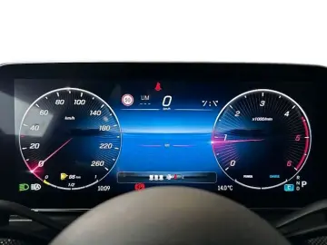 MERCEDES-BENZ C 300d AMG Line PDC KAMERA MBUX  SOFORT